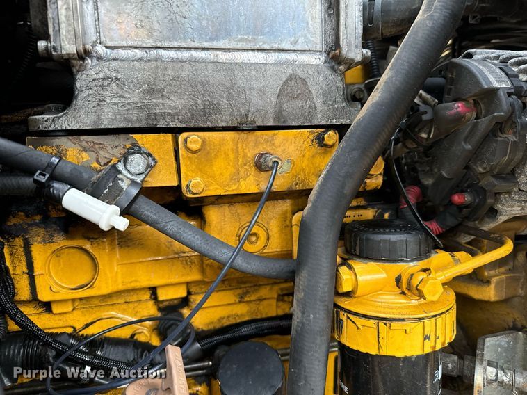 image for item IE9065 2011 John Deere 310SJ backhoe