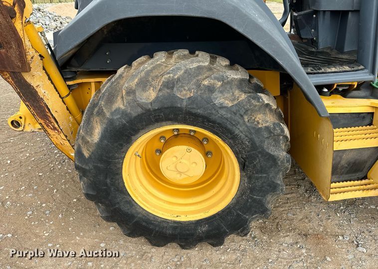 image for item IE9065 2011 John Deere 310SJ backhoe