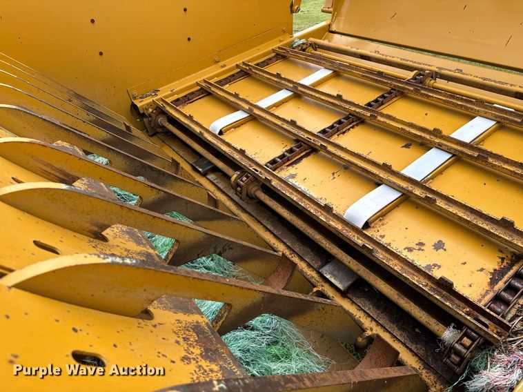 image for item IE9066 Duratech Haybuster 2655 bale processor