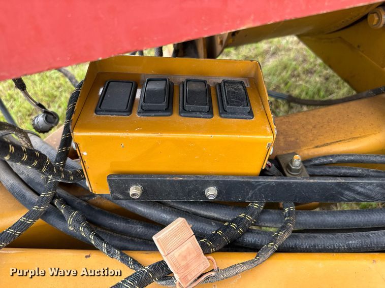 image for item IE9067 Duratech Haybuster 2564 bale processor