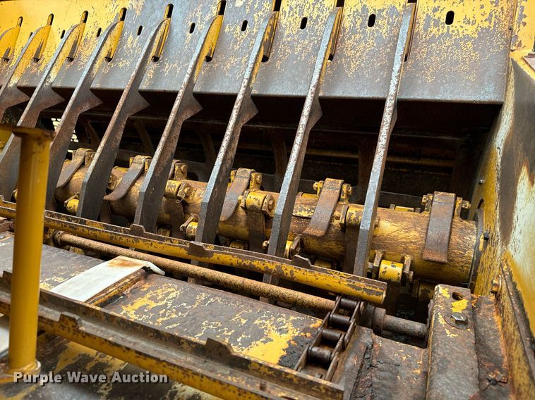 image for item IE9067 Duratech Haybuster 2564 bale processor