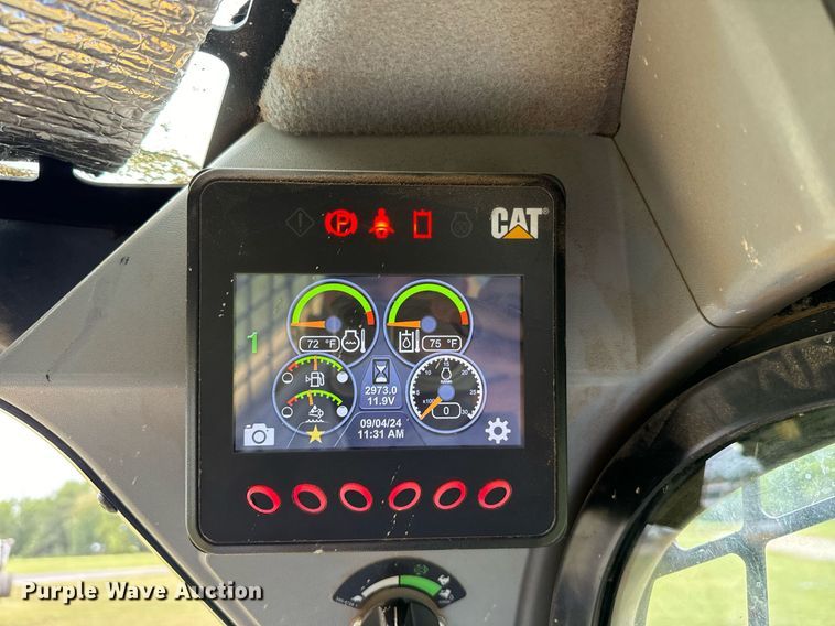 image for item IE9068 2018 Caterpillar  299D2 tracked skid steer loader