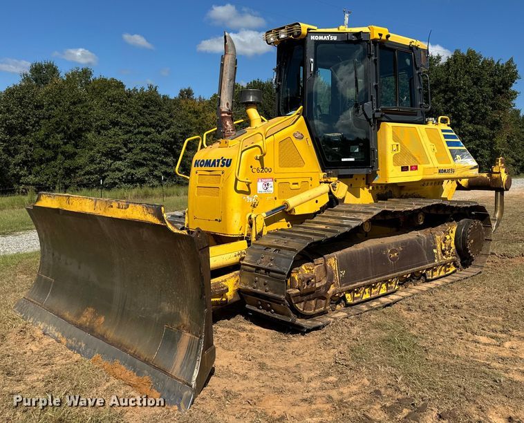 image for item IE9100 2014 Komatsu D61 dozer