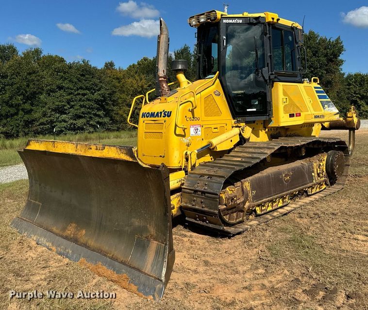 image for item IE9100 2014 Komatsu D61 dozer