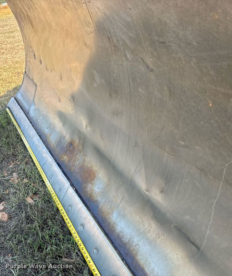 image for item IE9100 2014 Komatsu D61 dozer