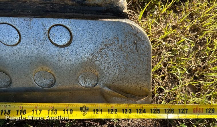 image for item IE9100 2014 Komatsu D61 dozer