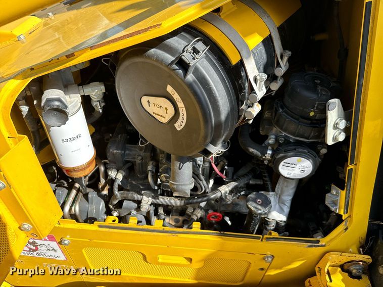 image for item IE9100 2014 Komatsu D61 dozer