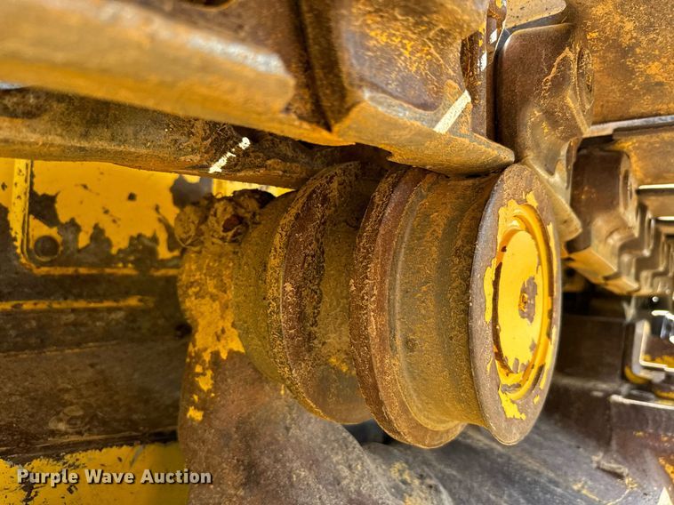 image for item IE9100 2014 Komatsu D61 dozer