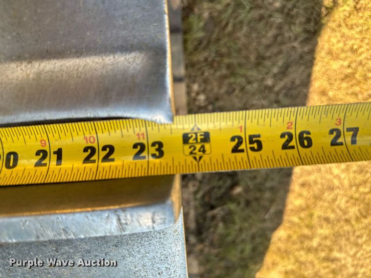 image for item IE9100 2014 Komatsu D61 dozer