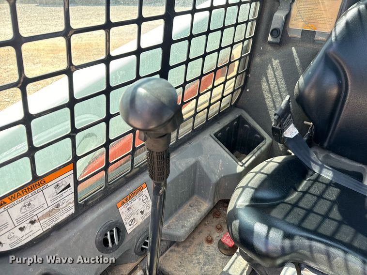 image for item IE9110 2014 Bobcat S510 skid steer loader