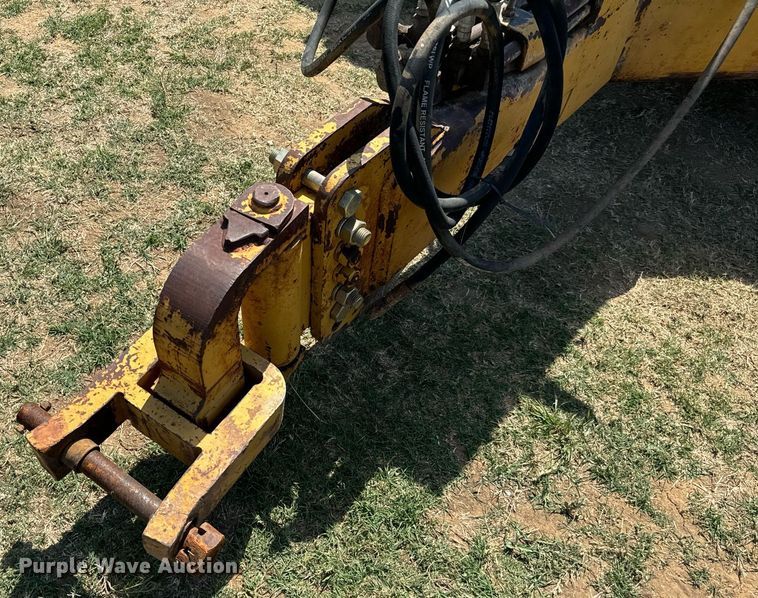 image for item IE9111 1984 Reynolds 10C scraper