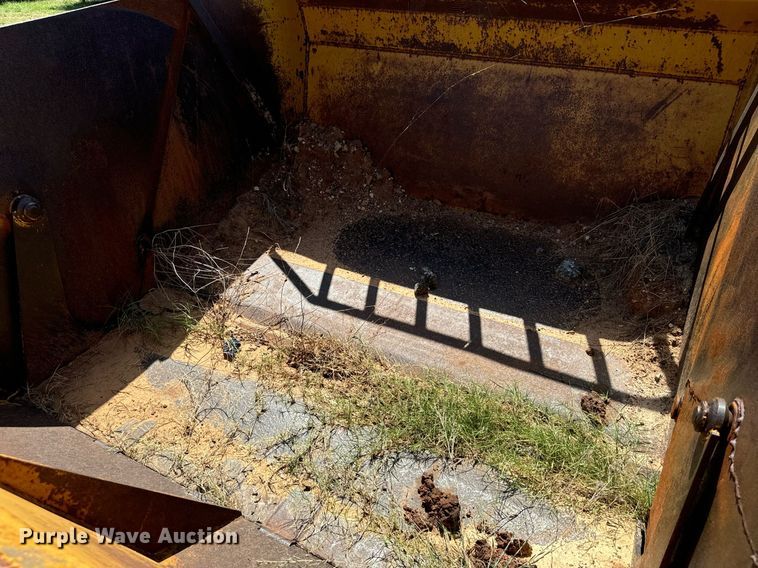 image for item IE9111 1984 Reynolds 10C scraper