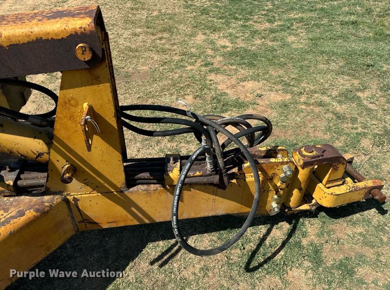 image for item IE9111 1984 Reynolds 10C scraper