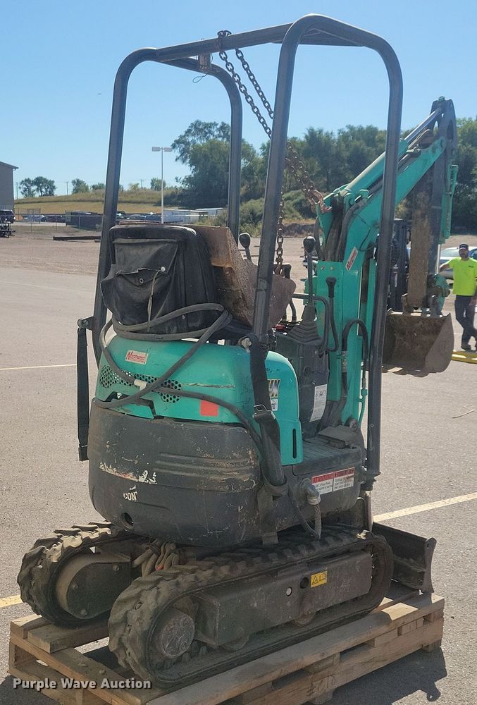 image for item JO9386 IHI 9VX3 mini excavator