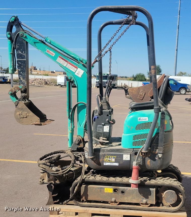 image for item JO9386 IHI 9VX3 mini excavator