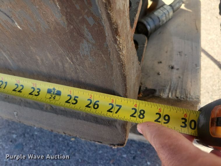 image for item JO9386 IHI 9VX3 mini excavator