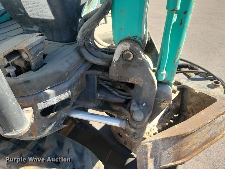 image for item JO9386 IHI 9VX3 mini excavator