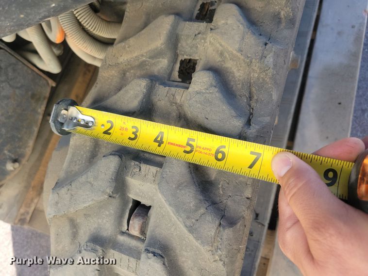 image for item JO9386 IHI 9VX3 mini excavator