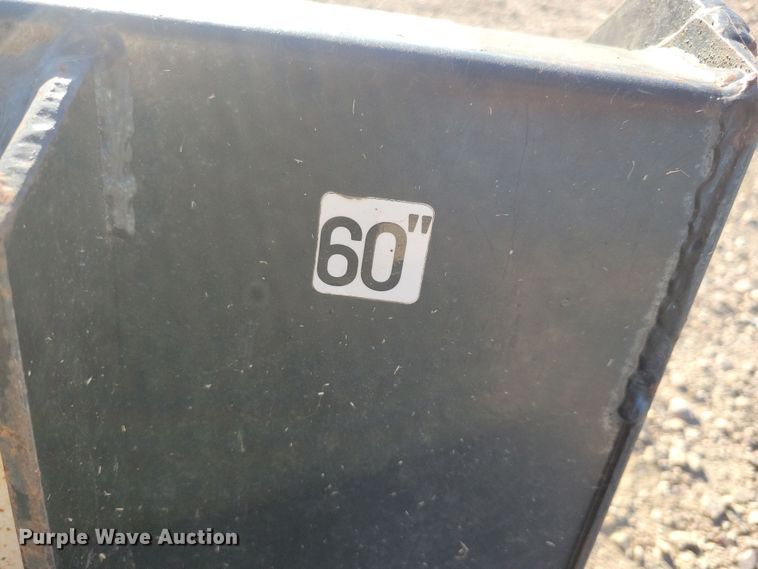 image for item JO9389 1983 Bobcat 642 skid steer loader