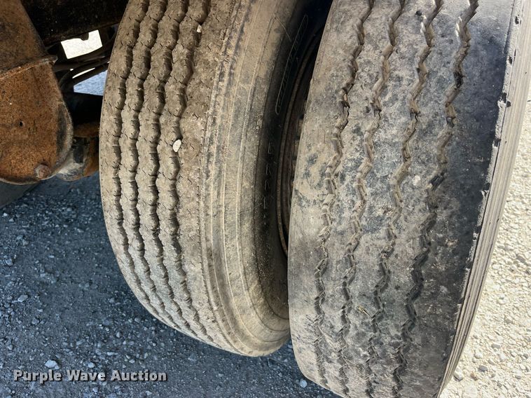 image for item LC9041 1995 Schien Equipment end dump pup trailer