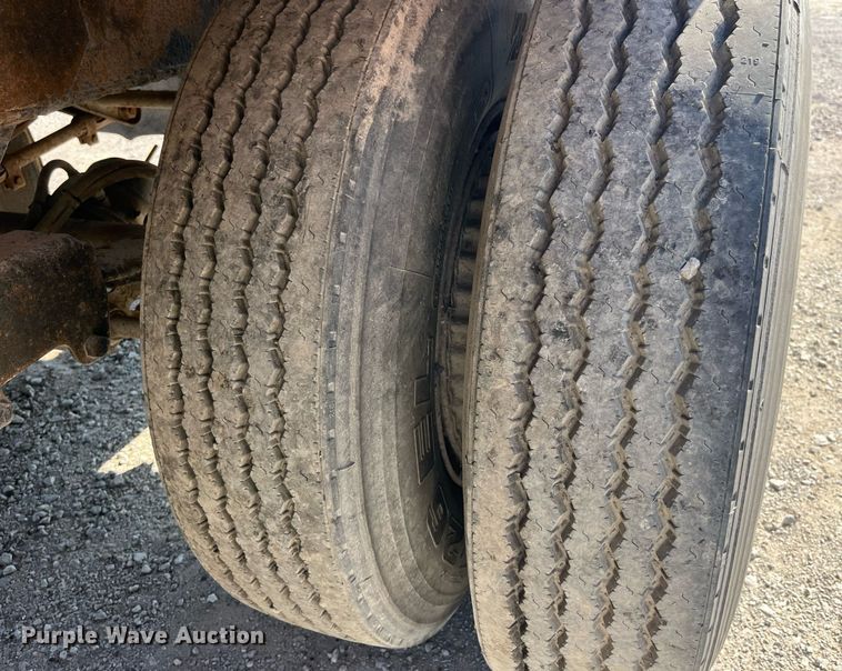 image for item LC9041 1995 Schien Equipment end dump pup trailer