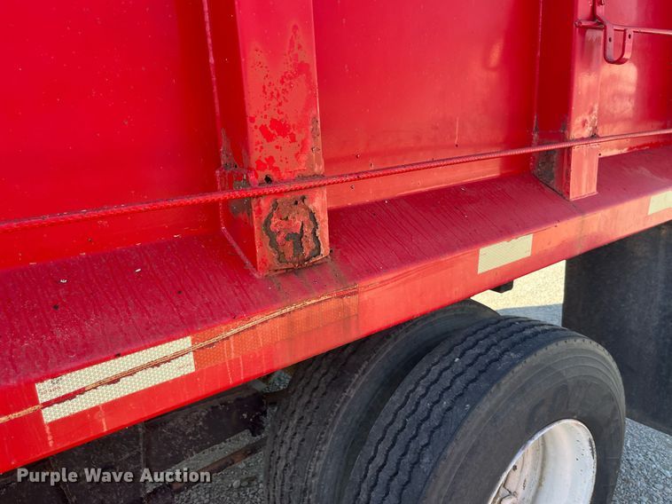 image for item LC9042 1995 Schien Equipment end dump pup trailer