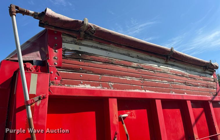 image for item LC9042 1995 Schien Equipment end dump pup trailer