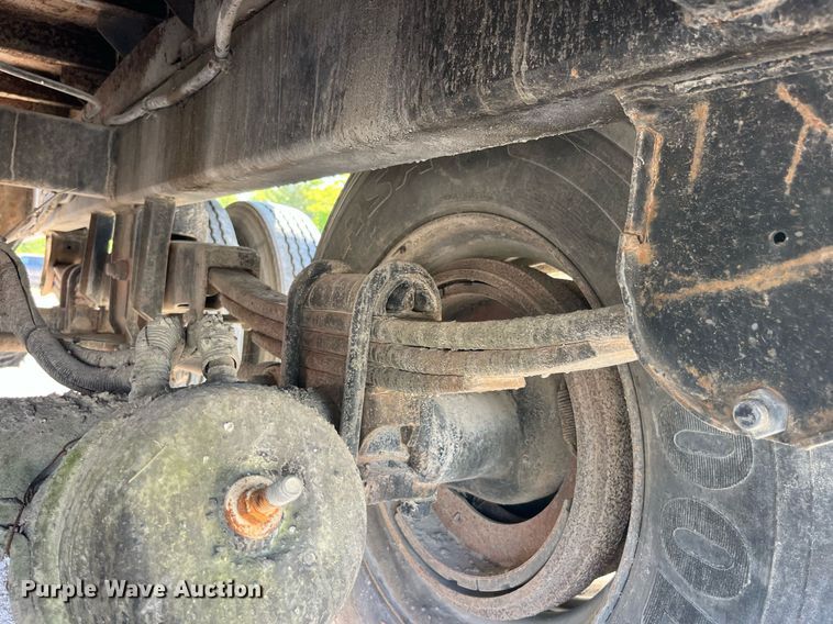 image for item LC9042 1995 Schien Equipment end dump pup trailer