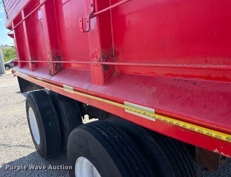 image for item LC9042 1995 Schien Equipment end dump pup trailer