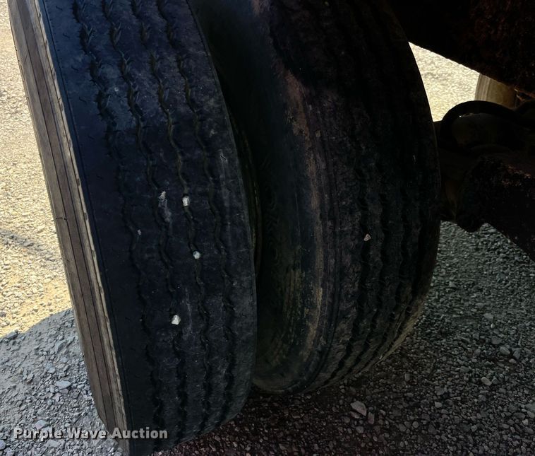 image for item LC9042 1995 Schien Equipment end dump pup trailer