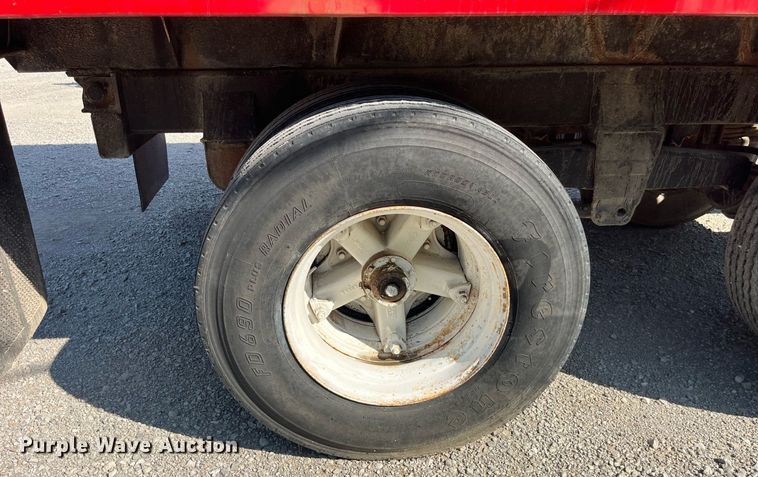 image for item LC9042 1995 Schien Equipment end dump pup trailer