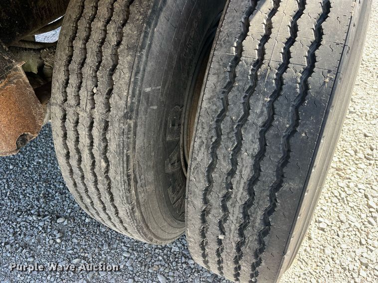 image for item LC9042 1995 Schien Equipment end dump pup trailer