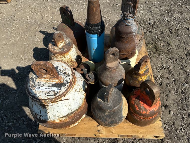 image for item LC9048 (14) pipe pulling heads