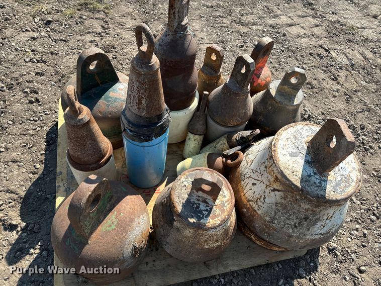 image for item LC9048 (14) pipe pulling heads