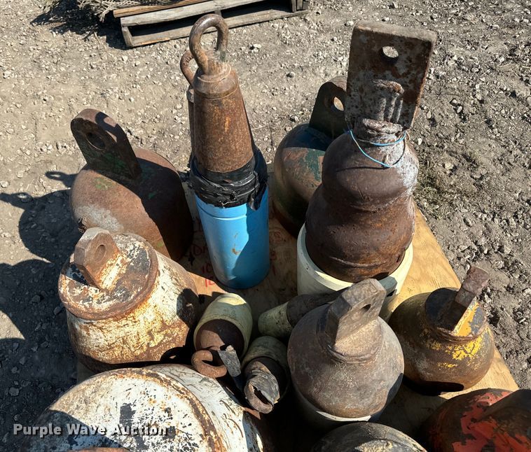 image for item LC9048 (14) pipe pulling heads