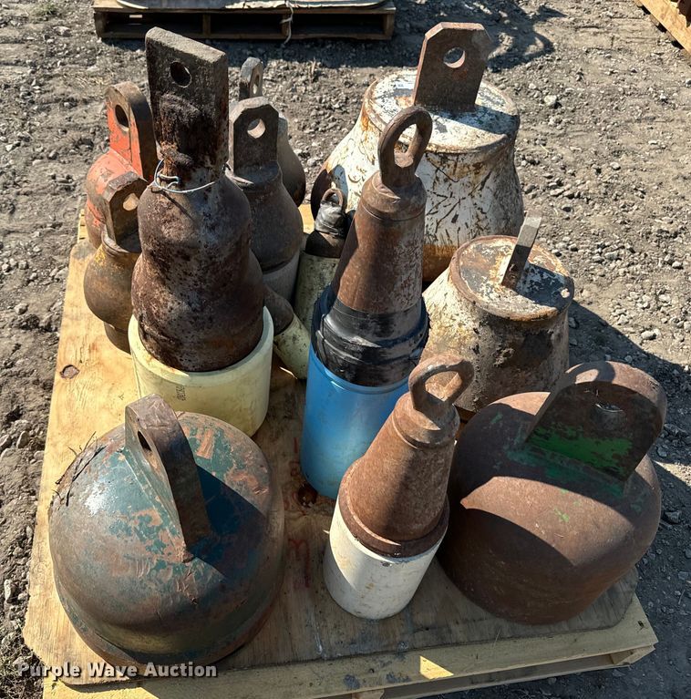 image for item LC9048 (14) pipe pulling heads