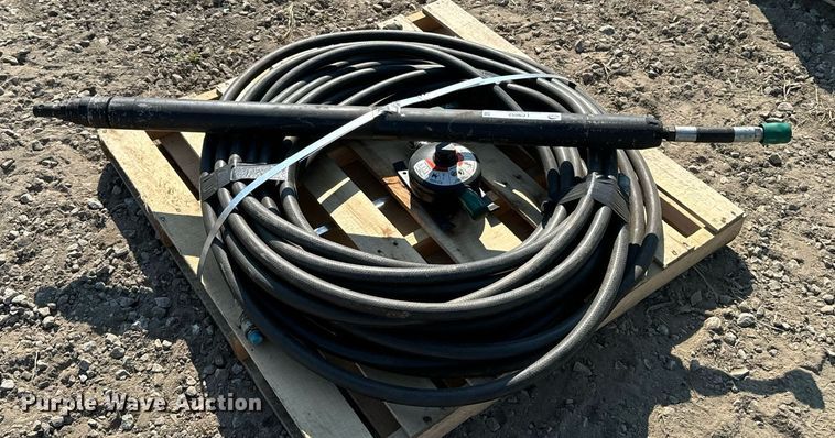 image for item LC9052 Hammerhead pneumatic piercing tool