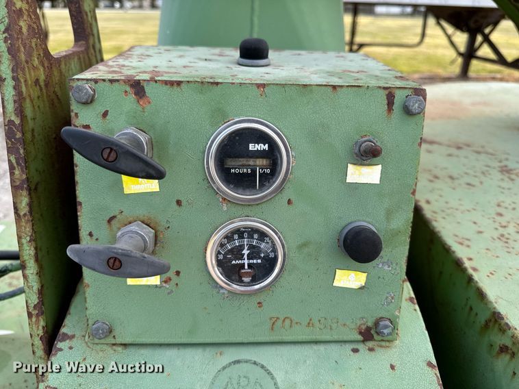 image for item LC9053 Bowie Aero Mulcher straw blower