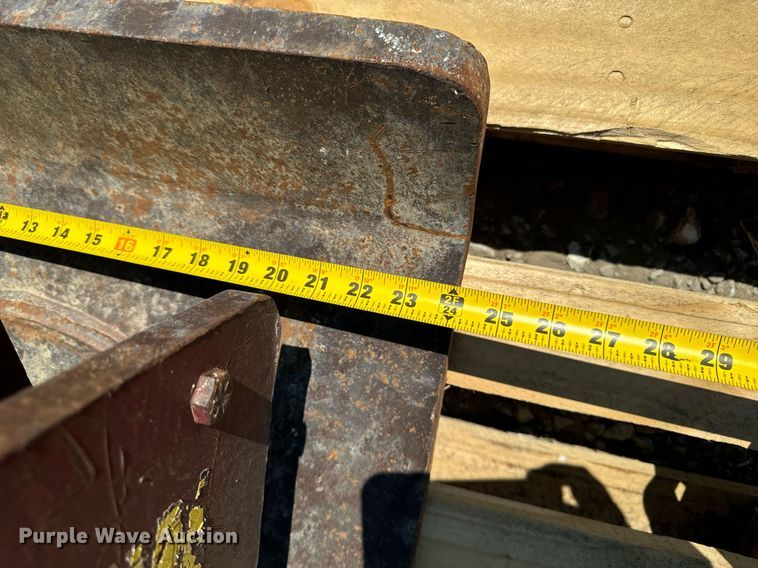 image for item LC9055 2018 HO-PAC 1000C plate compactor