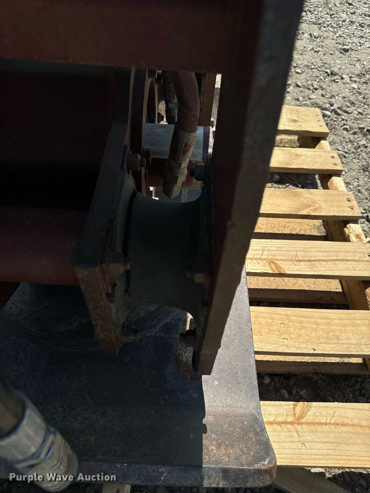 image for item LC9055 2018 HO-PAC 1000C plate compactor