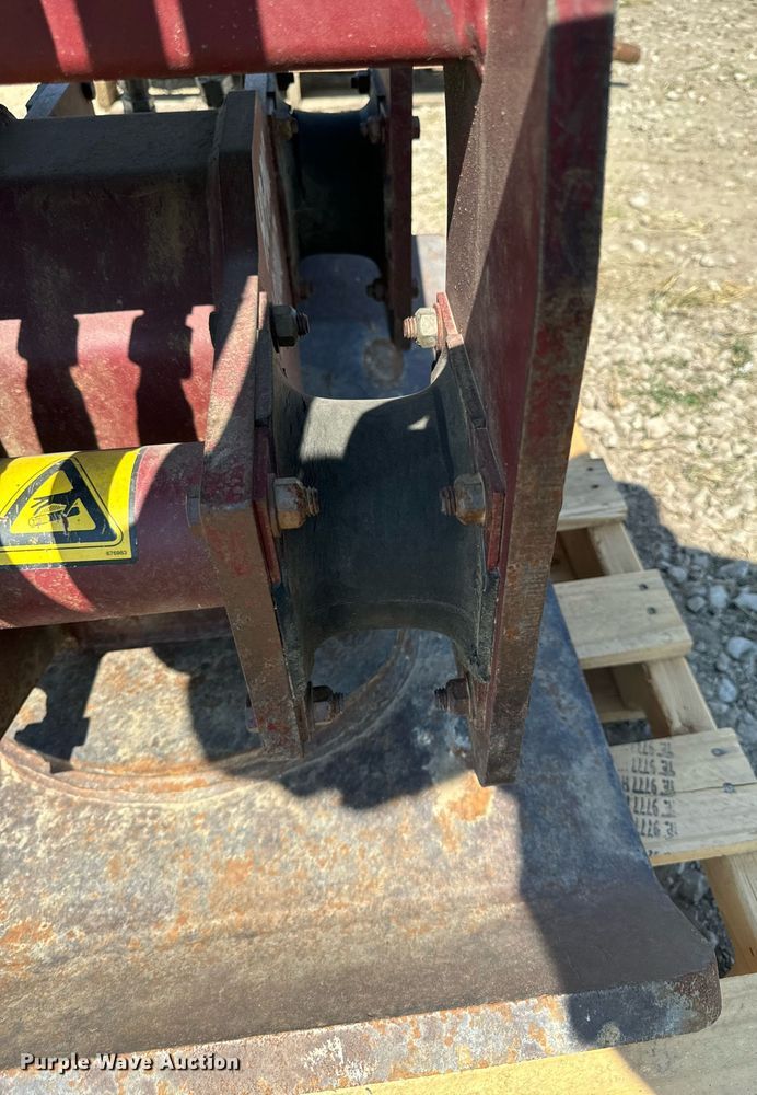 image for item LC9055 2018 HO-PAC 1000C plate compactor