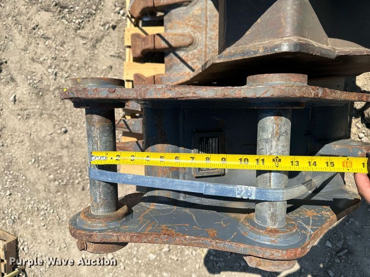 image for item LC9057 (2) backhoe buckets