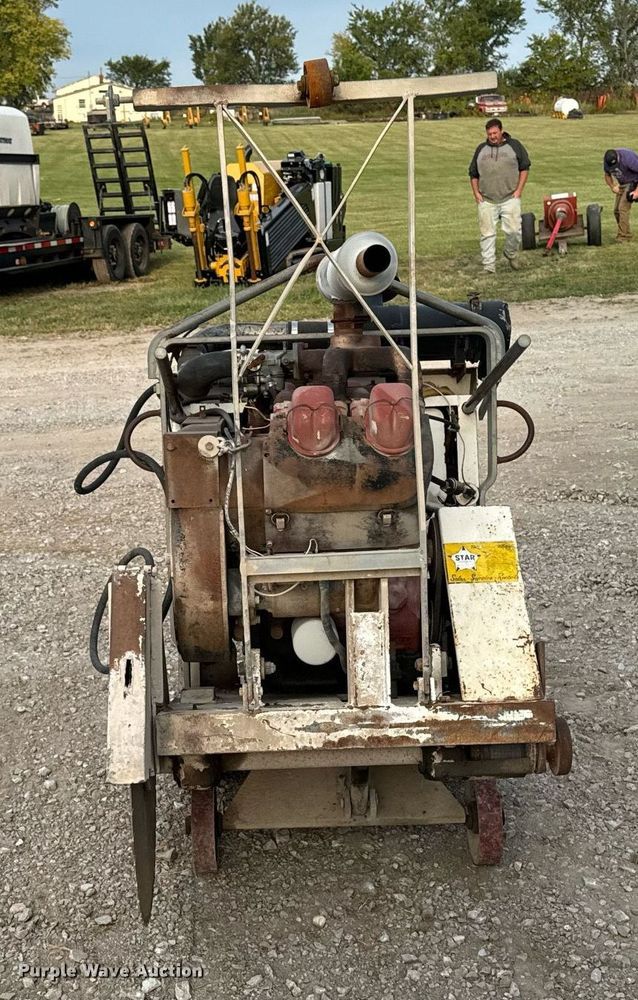 image for item LC9059 Cushion Cut 6500WR18 concrete saw