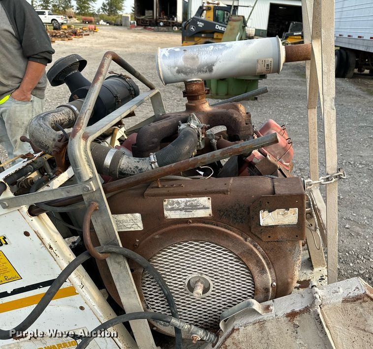 image for item LC9059 Cushion Cut 6500WR18 concrete saw