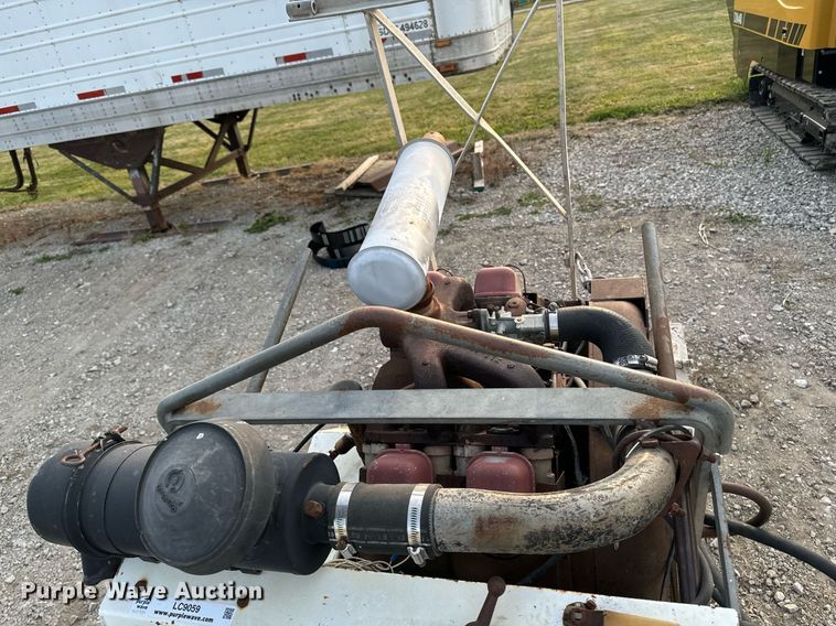 image for item LC9059 Cushion Cut 6500WR18 concrete saw