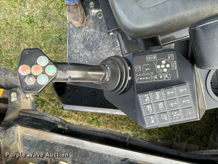 image for item LC9060 2021 Vermeer D24x40 Navigator Series III directional boring unit