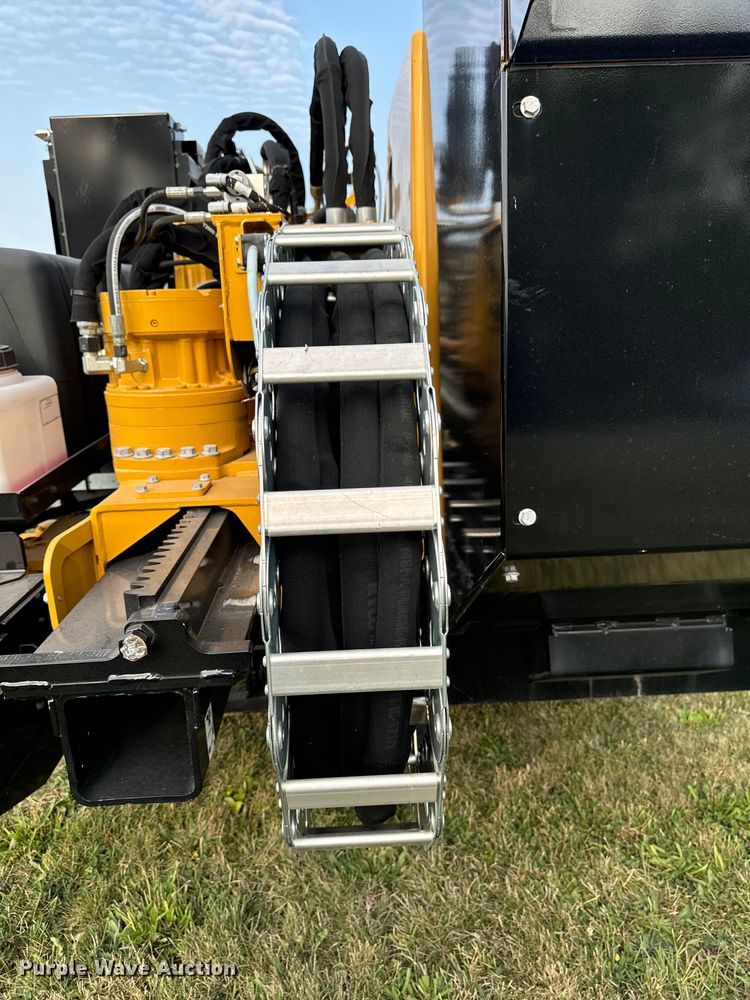 image for item LC9060 2021 Vermeer D24x40 Navigator Series III directional boring unit