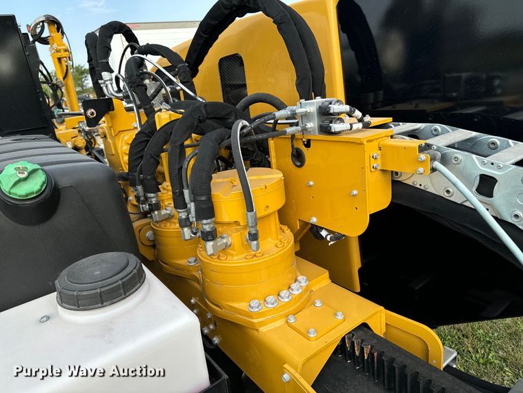 image for item LC9060 2021 Vermeer D24x40 Navigator Series III directional boring unit