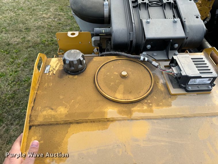 image for item LC9060 2021 Vermeer D24x40 Navigator Series III directional boring unit