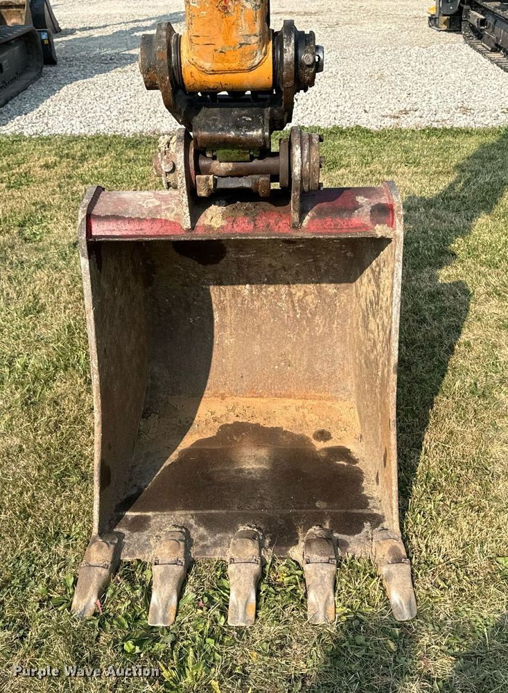 image for item LC9061 2020 Case  CX80C excavator